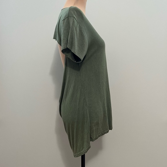 3/$30 AE Don’t Ask Why Drapey Open Back Tee Green One Size Distressed T-Shirt - Picture 8 of 14